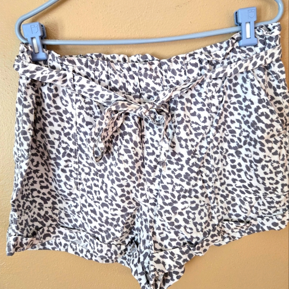 Aerie linen shorts